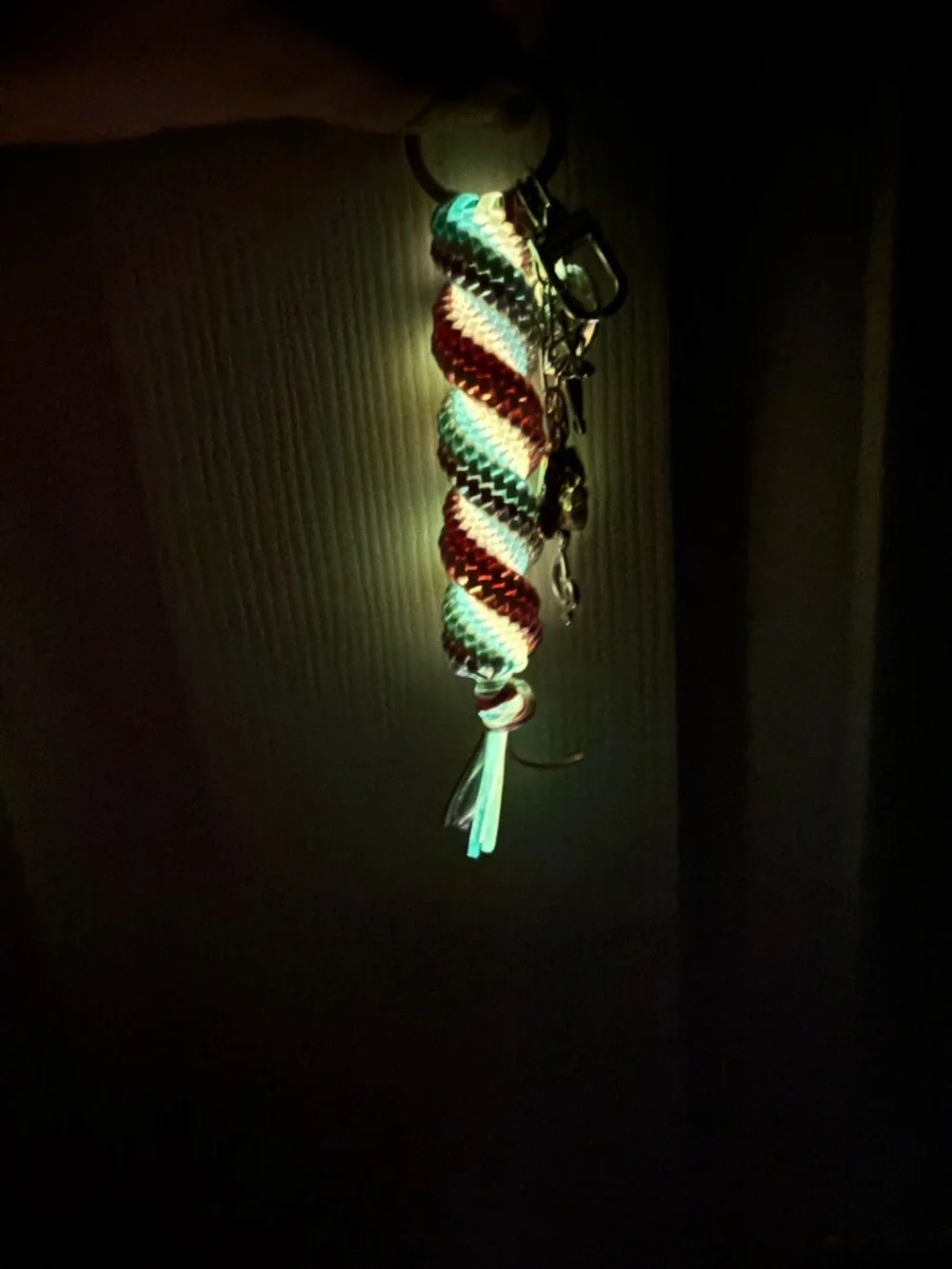 Dance with me Keychain - Picture 3 of 3